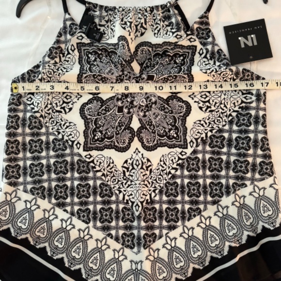 I.N. San Francisco Small Black and White Handkerchief top - Picture 4 of 6